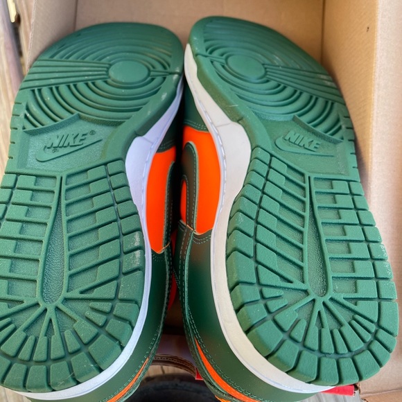 Nike Dunk Low “ Miami Hurricanes” Sz:10 - Picture 3 of 4
